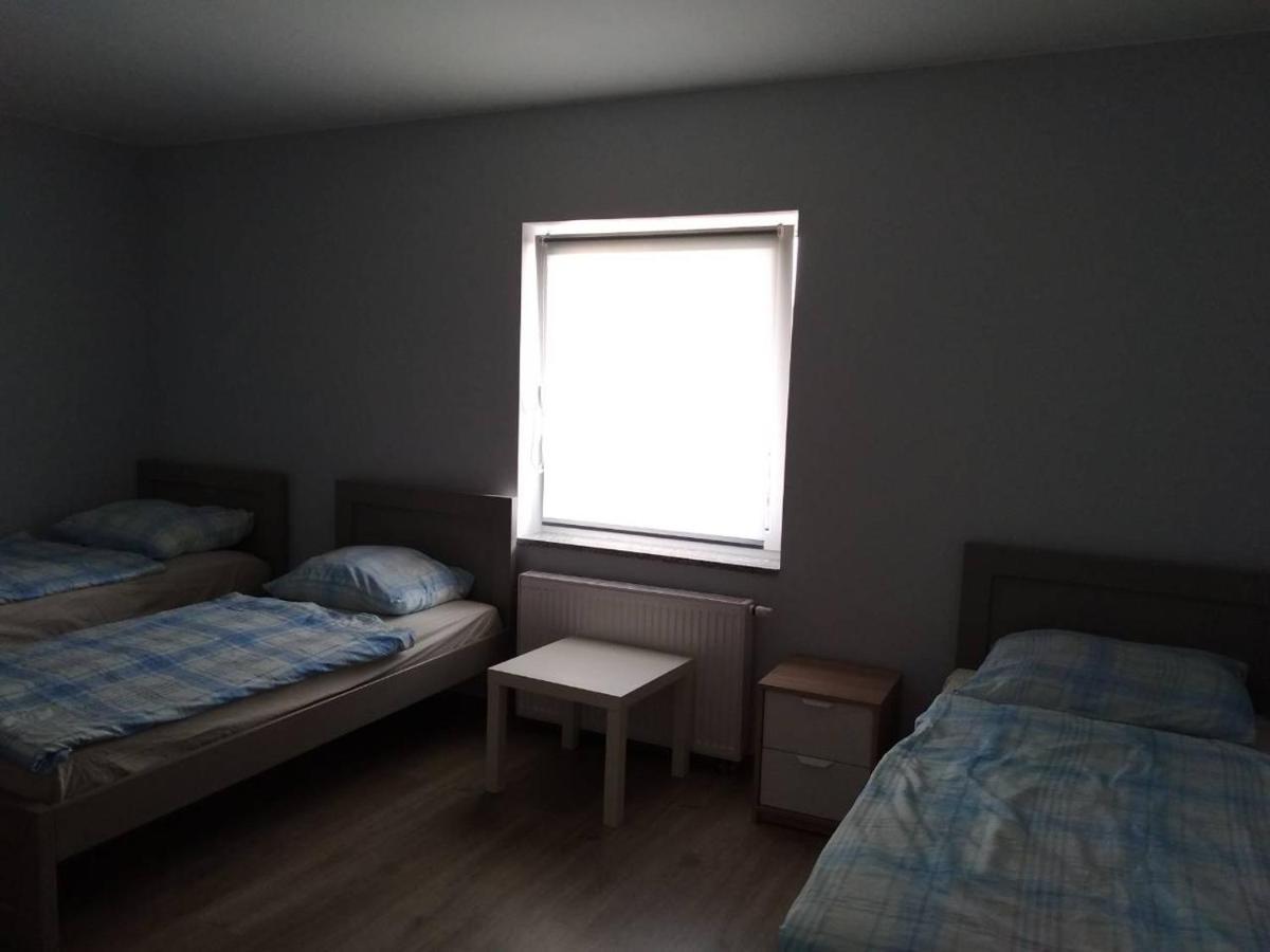 Kamienica Zerniki Wroclawskie Luaran gambar